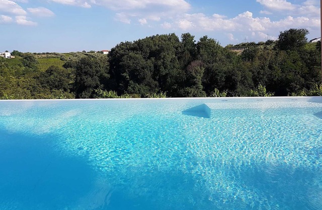 La Vecchia Cantina - Borgo Baccile par Vini Fantini