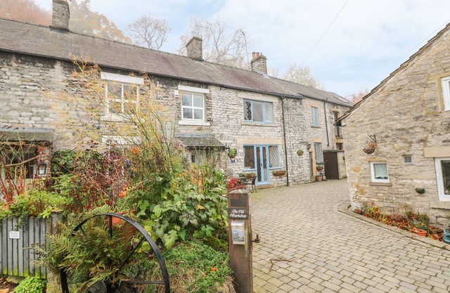 LABURNUM COTTAGE à Castleton, Peak District, Réf. 934071