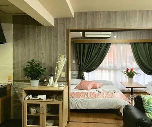 LaForet inn 303