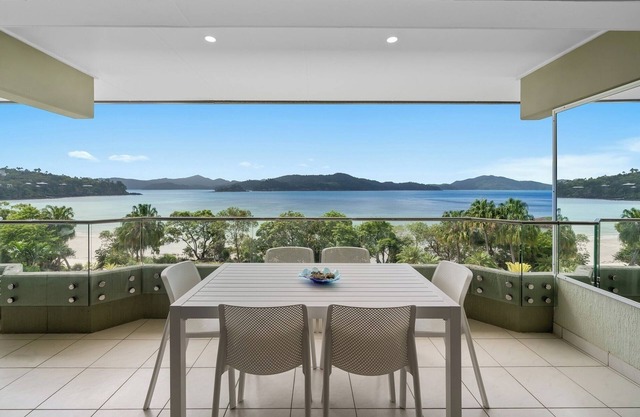 Lagoon Lodge 203