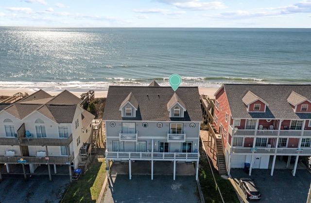 Laguna East #158 - 4 BD Oceanfront Home w/ Direct Beach Access!