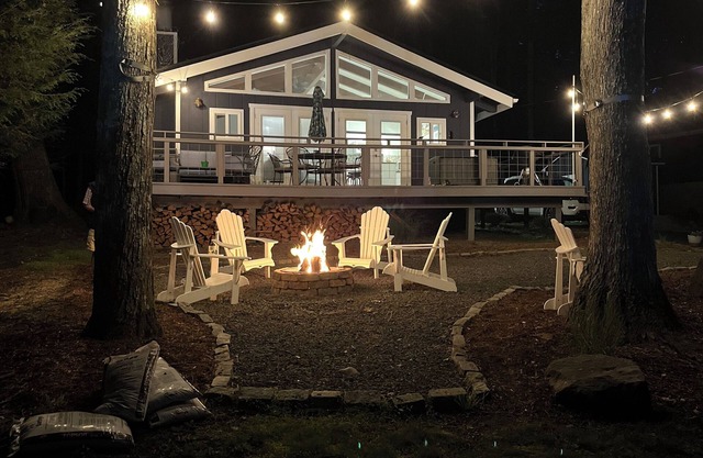 LAKE ACCESS with a View! Lake Wallenpaupack