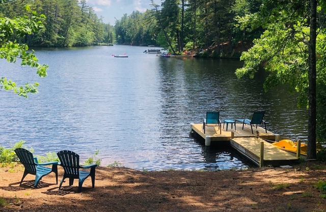 Lake Arrowhead lakefront retreat: beach, dock, boat, fish, relax, adventures