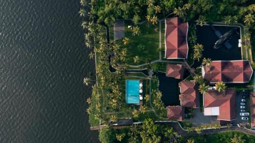 Lake Canopy Alleppey