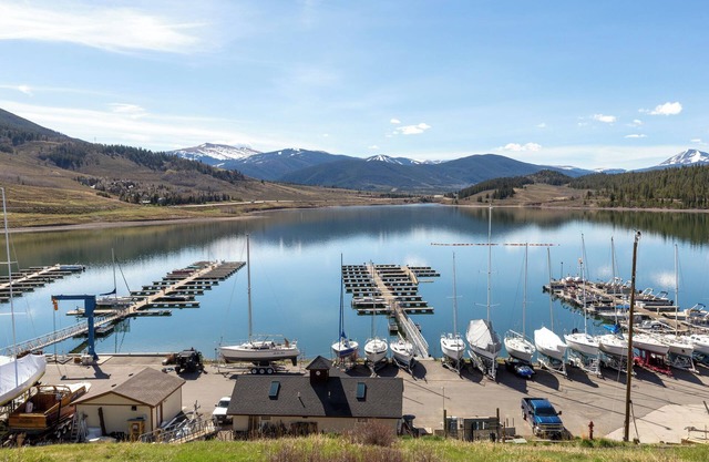 Lake Cliffe #303, Building E By Summit County Mountain Retreats