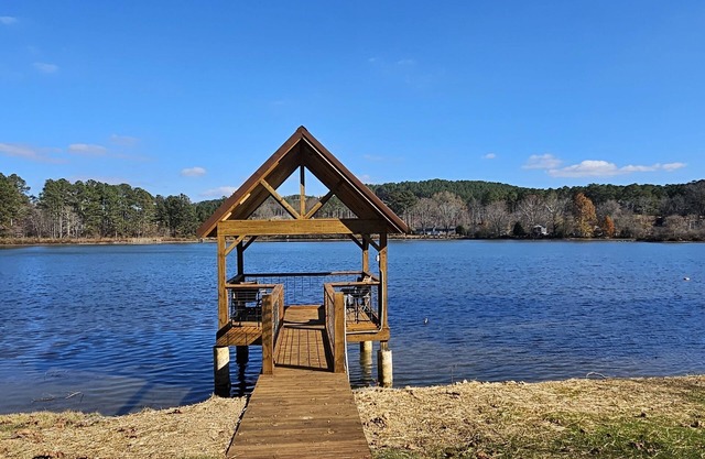 Lake Cove! Located directly on a small community lake!
