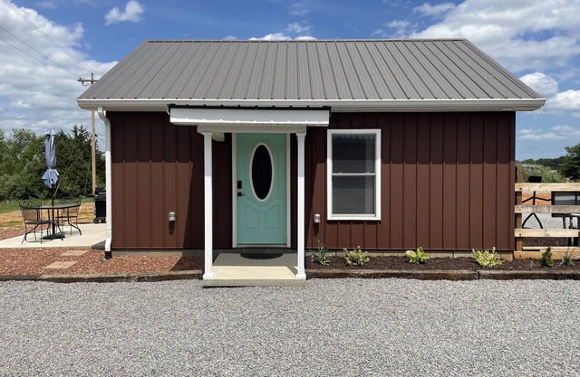 Lake Daze - Cottage C