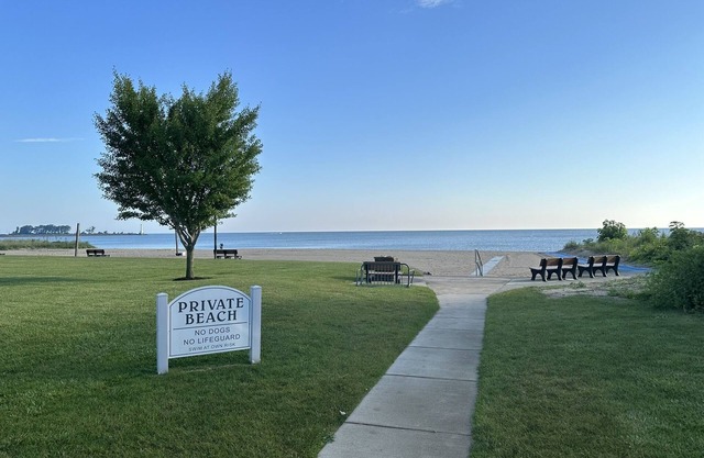 Lake Erie Beach Home: Near Huron River Boat Launch, Cedar Point, & Kalahari