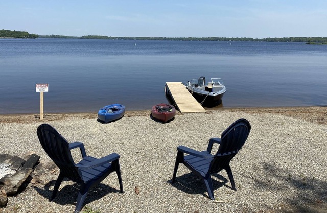 LAKE FRONT