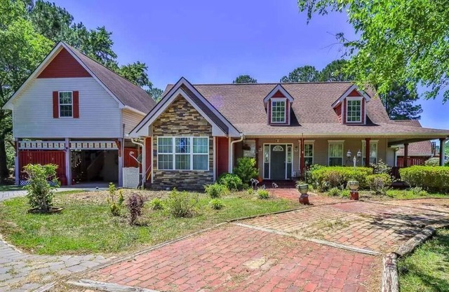 Lake Home close to Myrtle beach