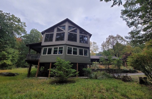 Lake House at Teter Creek