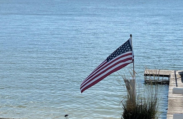Lake House - Bostwick Lake - Summer 2025 - Fully Furnished