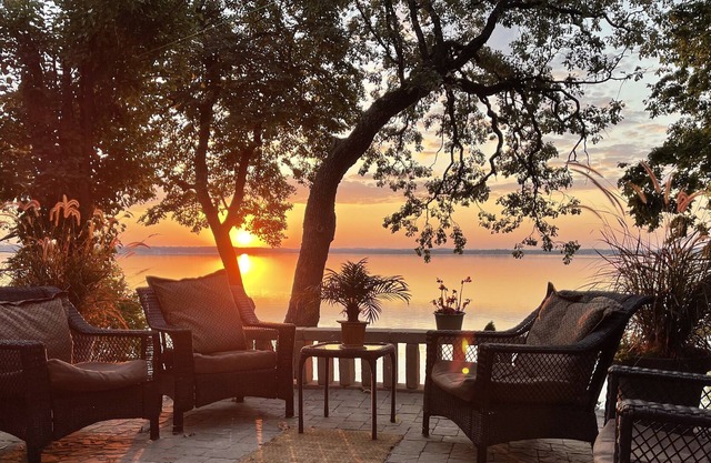 Lake Kegonsa vacation home