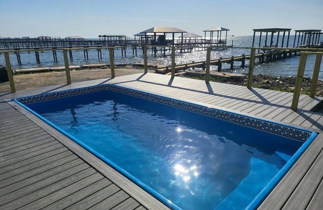 Lake Leisure 6 Beds With Pool