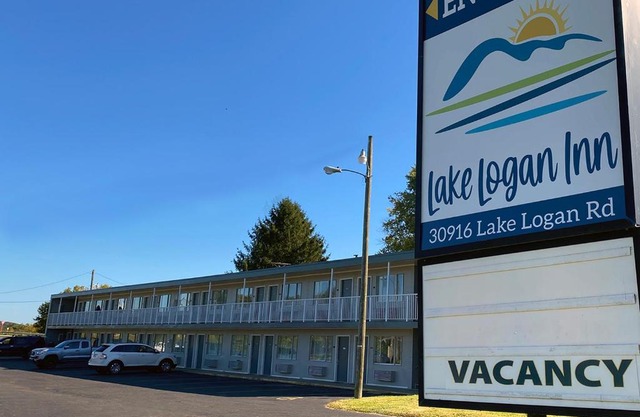 Lake Logan Inn