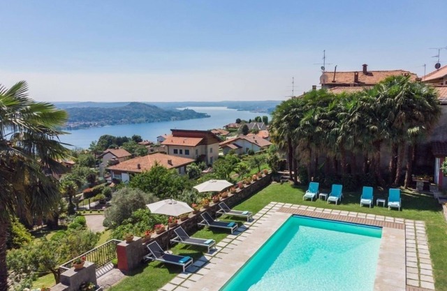 Location villa Lac Maggiori, Location villa Lacs Italiens, Location villa Lac Maggiori, villa avec piscine Lac Maggiori