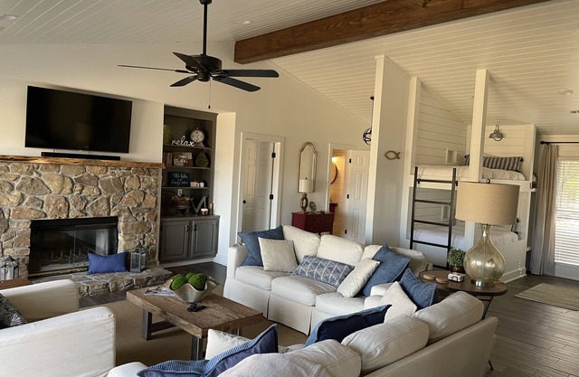Lake Martin Home -Close to Auburn University