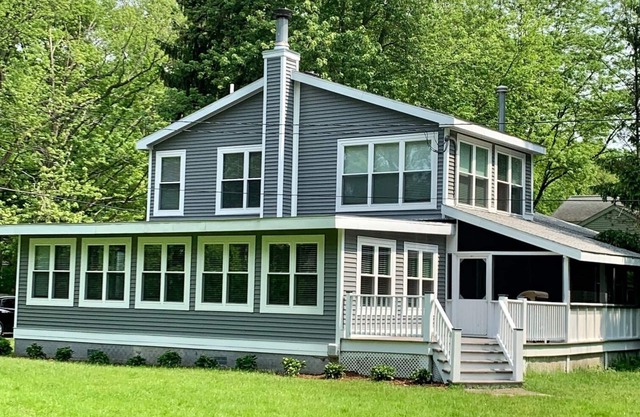 Lake Michigan Across Street, 6 Person Hot Tub, Huge Yard