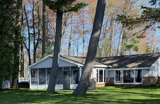 Lake Mitchell Lakehouse