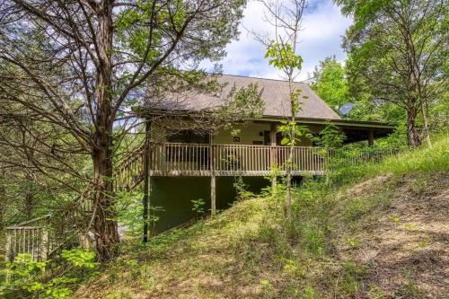 Lake Mountain Cabin Wpool, Game Room, Hot Tub