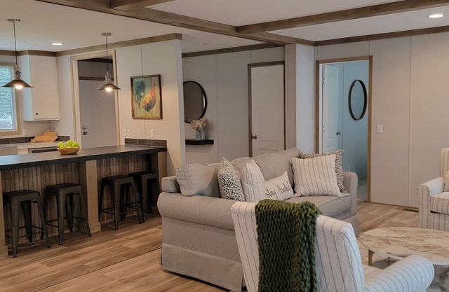 Lake oasis- less than one mile from Green River Lake