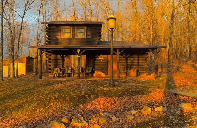 Lake Road Cabin B — Million Dollar Ozark View!
