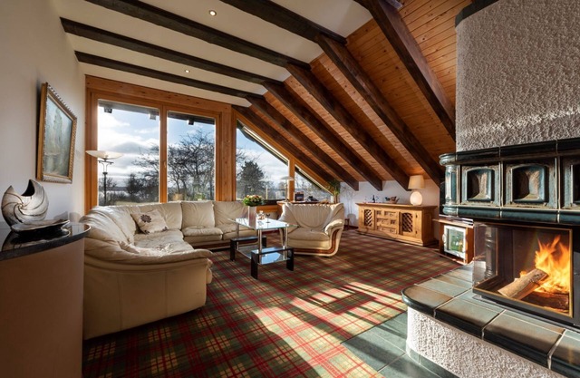 Lake Suite, shower/bathtub/separate WC, lake view