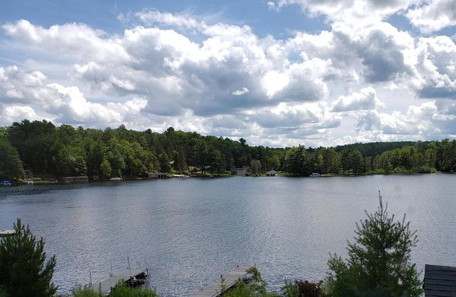 Lake Tomahawk Condo avec débarcadère