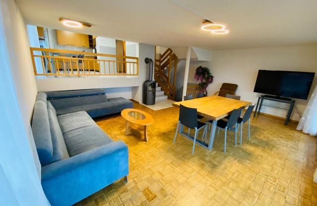 Lake View Apartment - 12