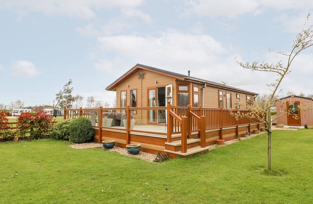10 CLIFF LANE, familial et convivial à Barkston, Réf. 1002469