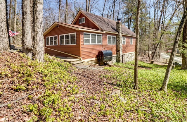 Lake Wallenpaupack Cabin w/ Boat Trailer Parking