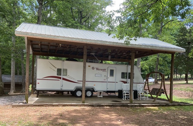 Lake Wylie Camper… Terry Dakota