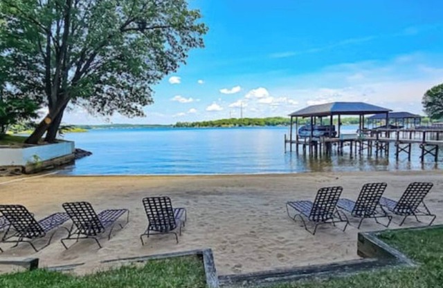 Lake Wylie's Beach House