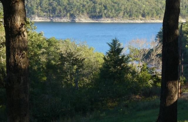 Lakefront 5 Br House - Calme, abordable, spacieux et relaxant