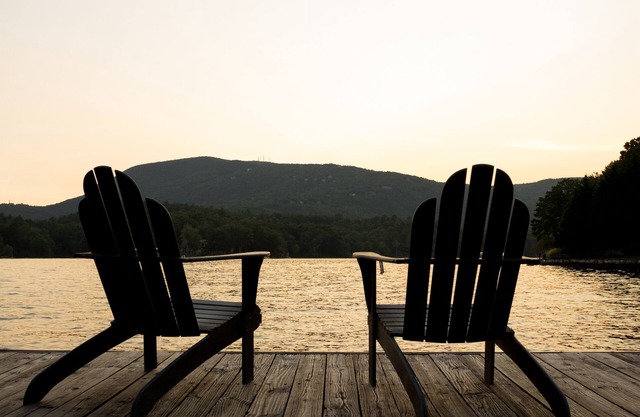 Lakefront Bliss Niché dans les Great Smoky Mountains