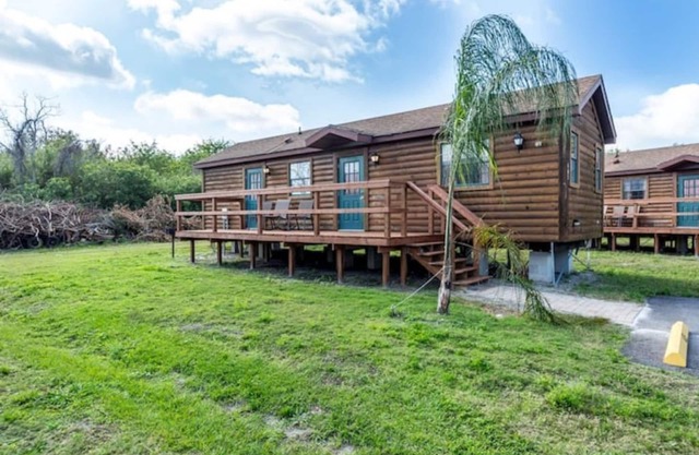 ⛵️Lakefront Cabin 10min toBEACH/Dogs 🐶OK/Kayak/#405
