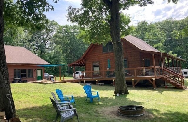 Cozy Cabin on Round Lake with a Guest House!