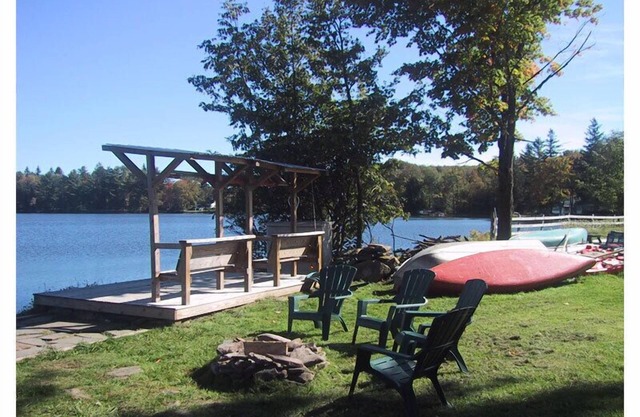 Lakefront Cottage - Incroyable lieu de vacances d'été