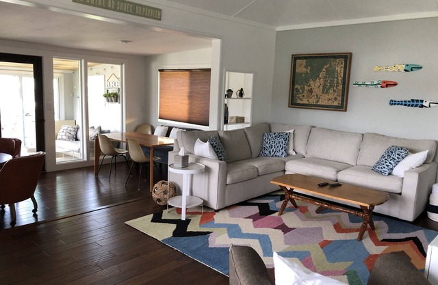Lakefront Cottage sur Spring Lake