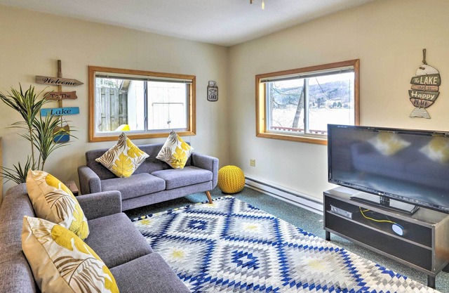 NEW! Lakefront DeRuyter Cottage w/ Dock & Hot Tub!
