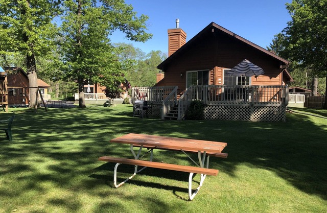 Lakefront Getaway! Standalone Condo in the Heart of Wisconsin Dells! VLD000377