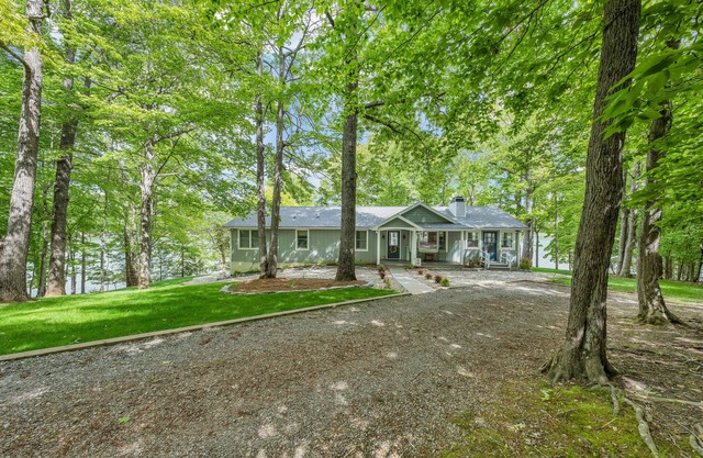 Lake Point Retreat: Lakefront Home with Hot Tub
