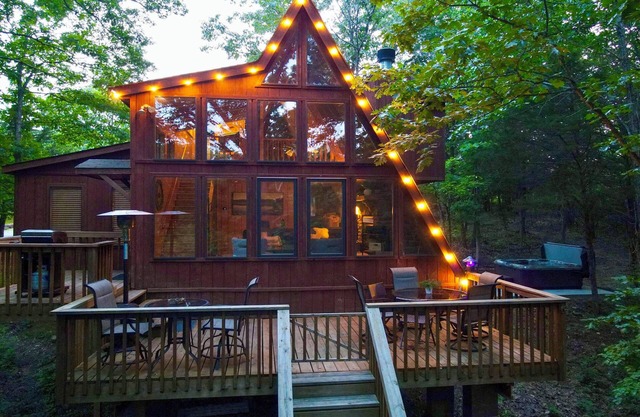 Lakefront Innsbrook Chalet w/ Resort Access!