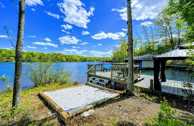 Lakefront Lake Anna - Boat Dock, Views, Games