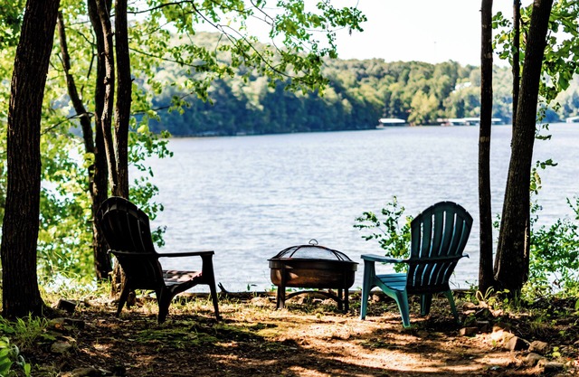 Lakefront & Lakeview Getaway on Beaver Lake, 2 Kayaks, Blkstone & Wine/CoffeeBar