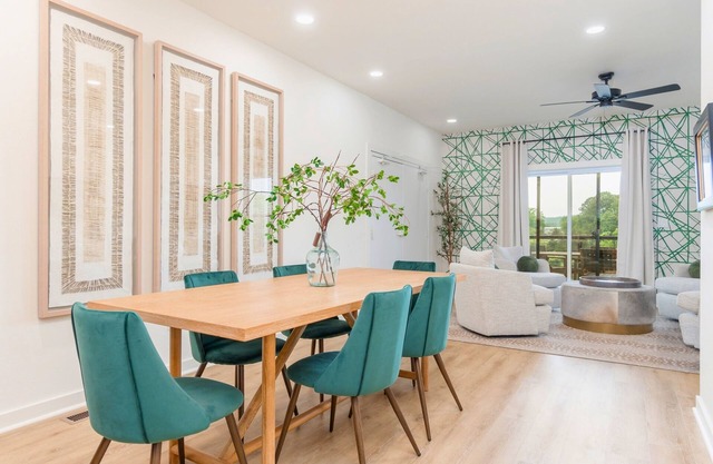 Lakefront Luxury Condos with Pool and Fire Pit