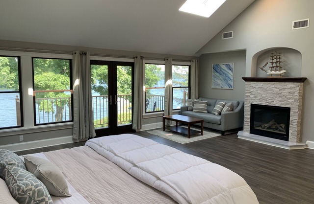 Retraite de luxe au bord du lac sur le lac Candlewood