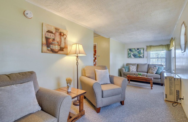 Lakefront Oakland Vacation Rental w/ Dock + Views!