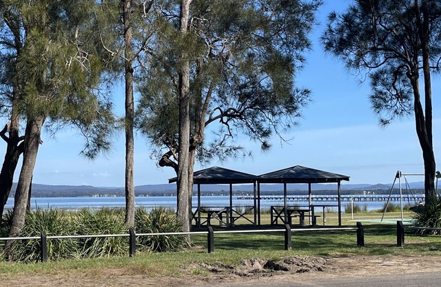 Lakefront Oasis Old World Charm Glorious Sunsets from the Porch Pets Welcome