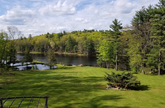 Rustique Lakefront sur 31 hectares sur son propre lac, Free Kayaks & Canoes,